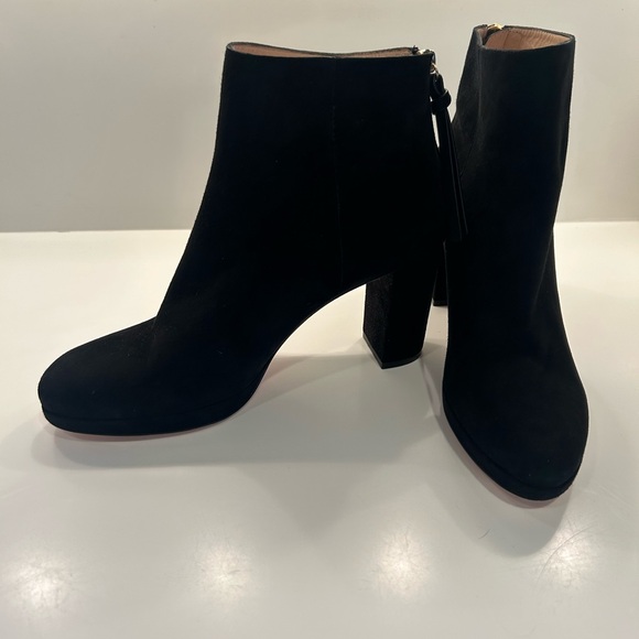 Stuart Weitzman blocked heeled booties - Picture 5 of 10